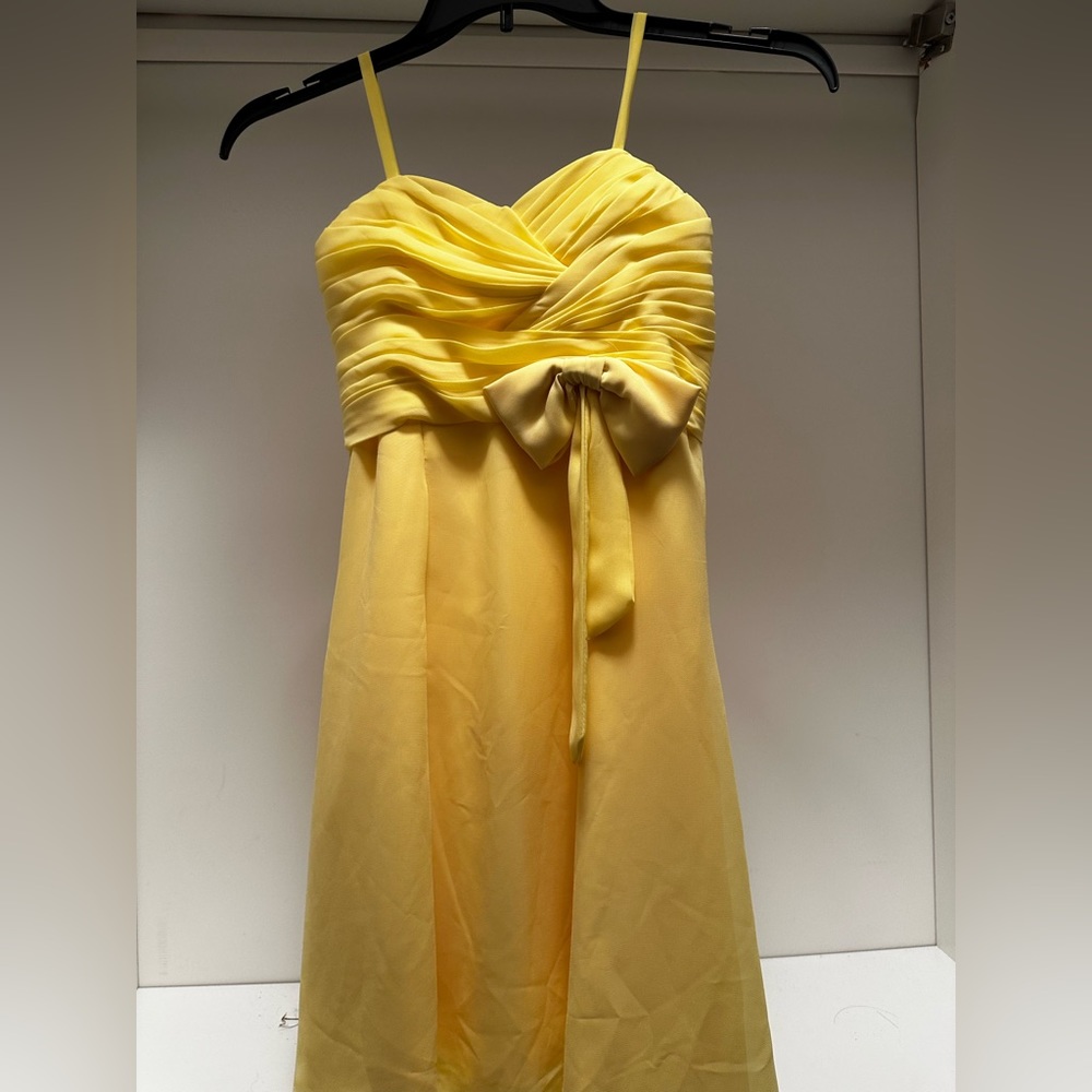 Yellow dress